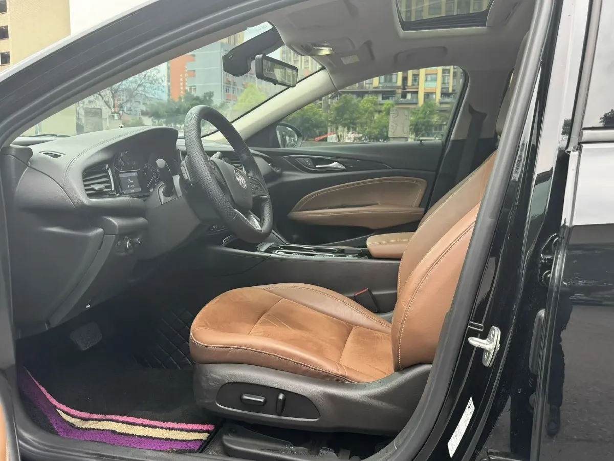 2022 Buick Regal 2.0T 237HP L4 9AT,autocango,china used car exporter,china ev exporter,chinese used car exporter,chinese used ev exporter