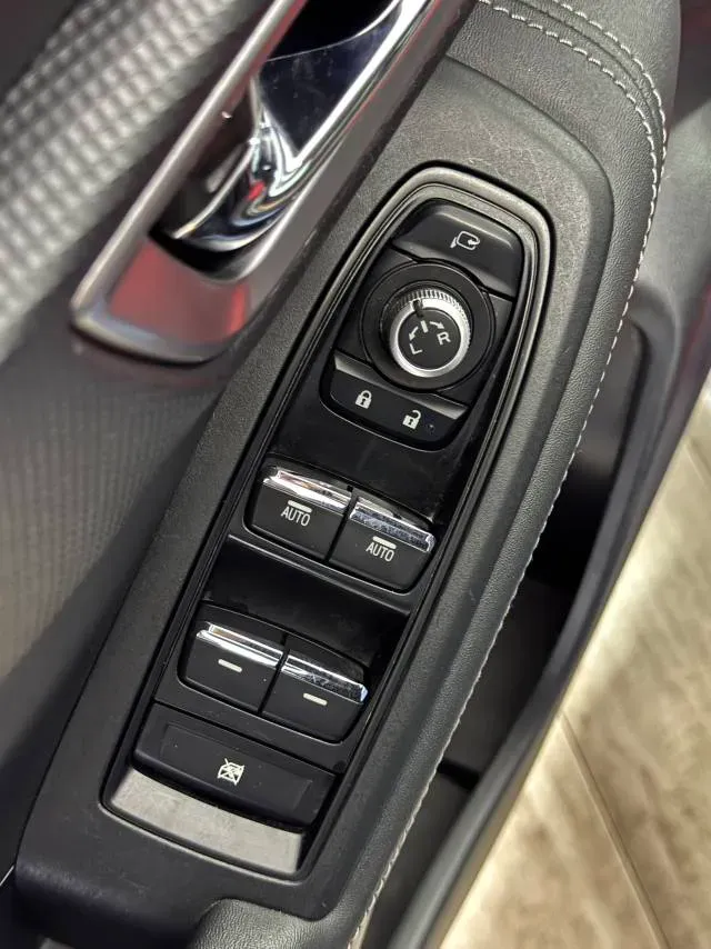 2021 Subaru Forester 2.0L 154HP H4 CVT,autocango,china used car exporter,china ev exporter,chinese used car exporter,chinese used ev exporter