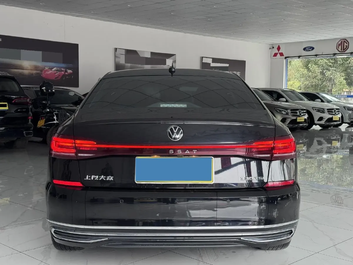 2021 Volkswagen Passat 2.0T 186HP L4 7DCT,autocango,china used car exporter,china ev exporter,chinese used car exporter,chinese used ev exporter