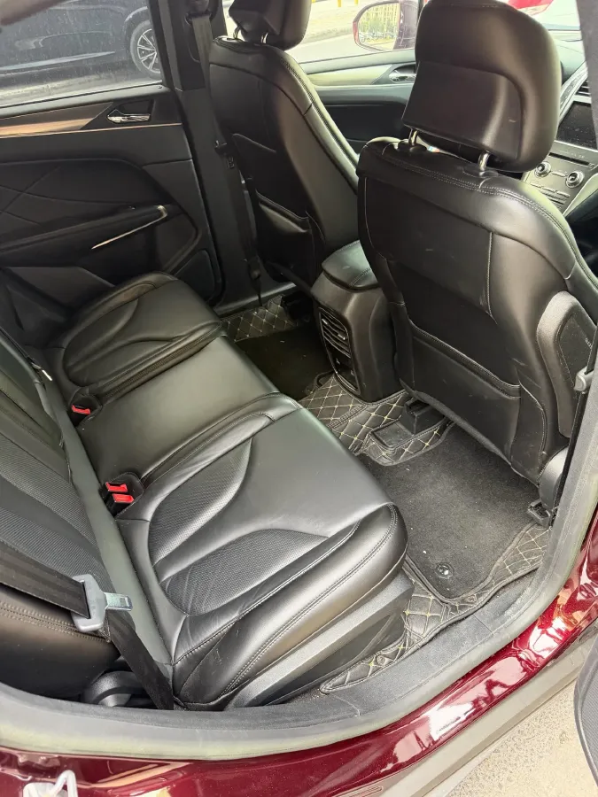 2019 Lincoln MKC 2.0T 203HP L4 6AT,autocango,china used car exporter,china ev exporter,chinese used car exporter,chinese used ev exporter