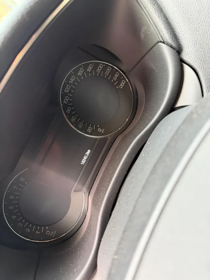 2019 Lincoln MKC 2.0T 203HP L4 6AT,autocango,china used car exporter,china ev exporter,chinese used car exporter,chinese used ev exporter