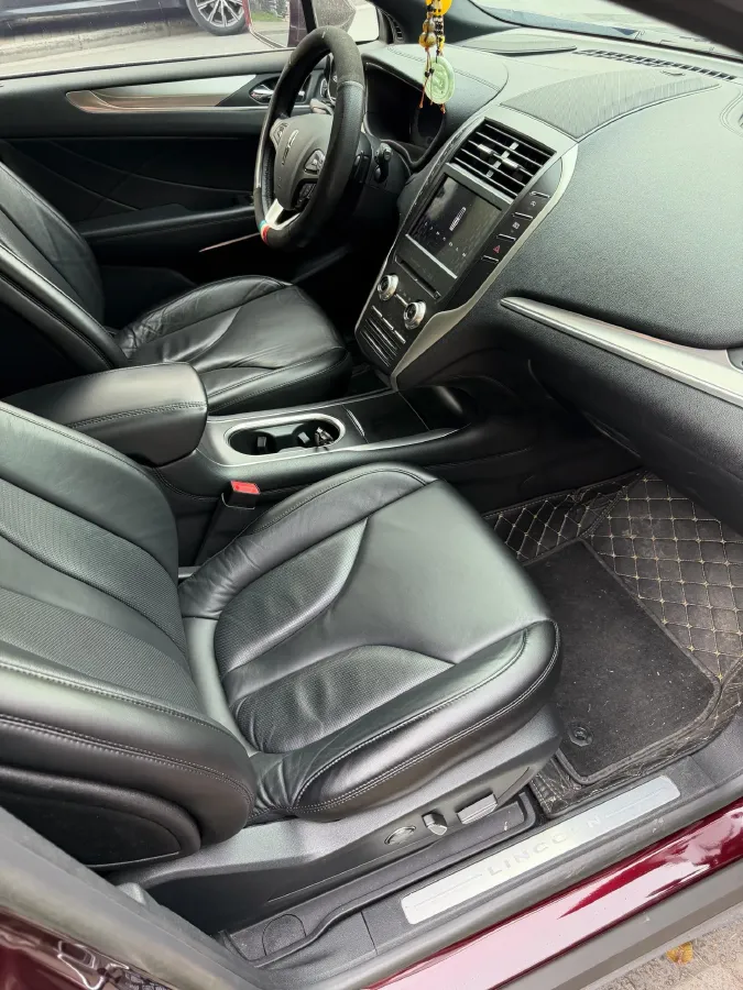 2019 Lincoln MKC 2.0T 203HP L4 6AT,autocango,china used car exporter,china ev exporter,chinese used car exporter,chinese used ev exporter