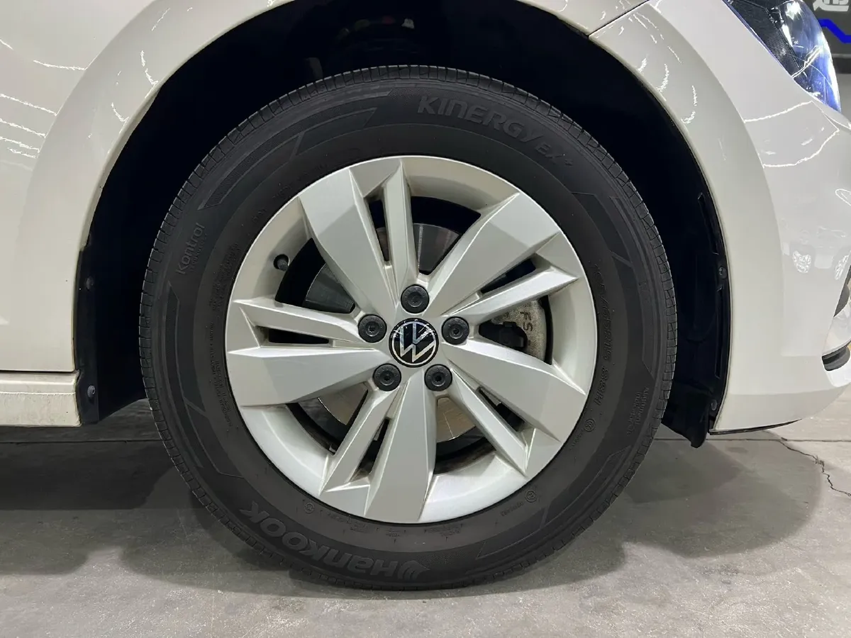 2021 Bestune T55 1.5T 169HP L4 7DCT,autocango,china used car exporter,china ev exporter,chinese used car exporter,chinese used ev exporter