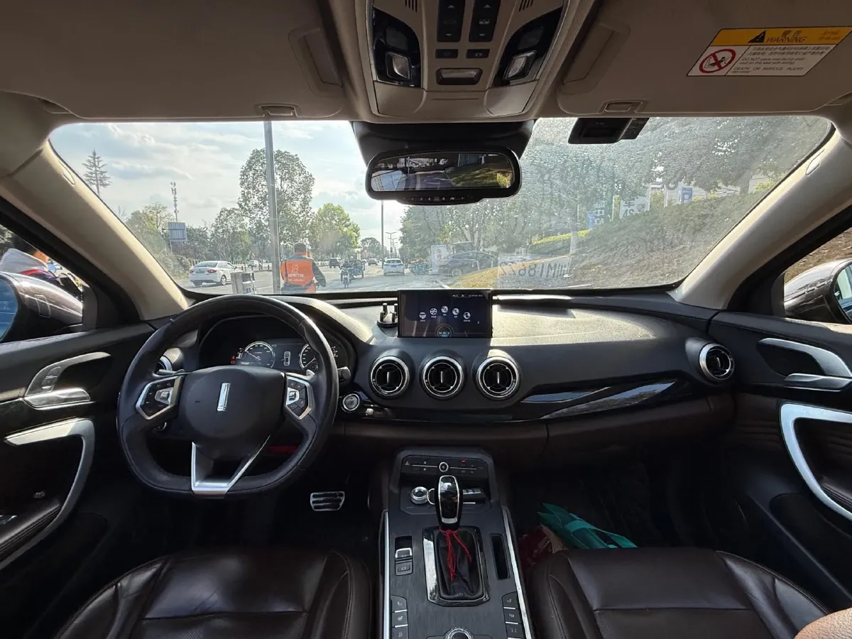 2018 WEY P8 2.0T 234HP L4 6DCT PHEV 12.96KWH,autocango,china used car exporter,china ev exporter,chinese used car exporter,chinese used ev exporter