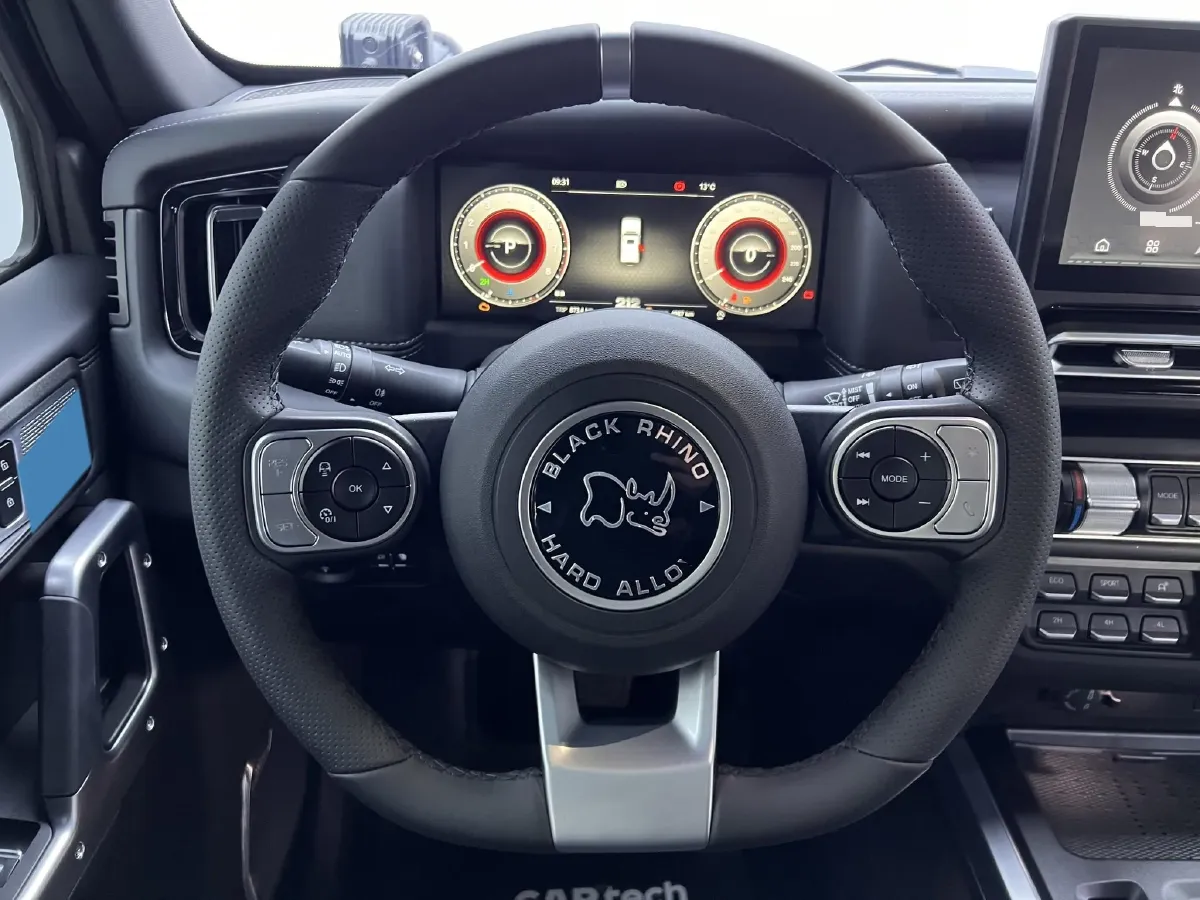 2025 212 212 T01 2.0T 252HP L4 8AT,autocango,china used car exporter,china ev exporter,chinese used car exporter,chinese used ev exporter