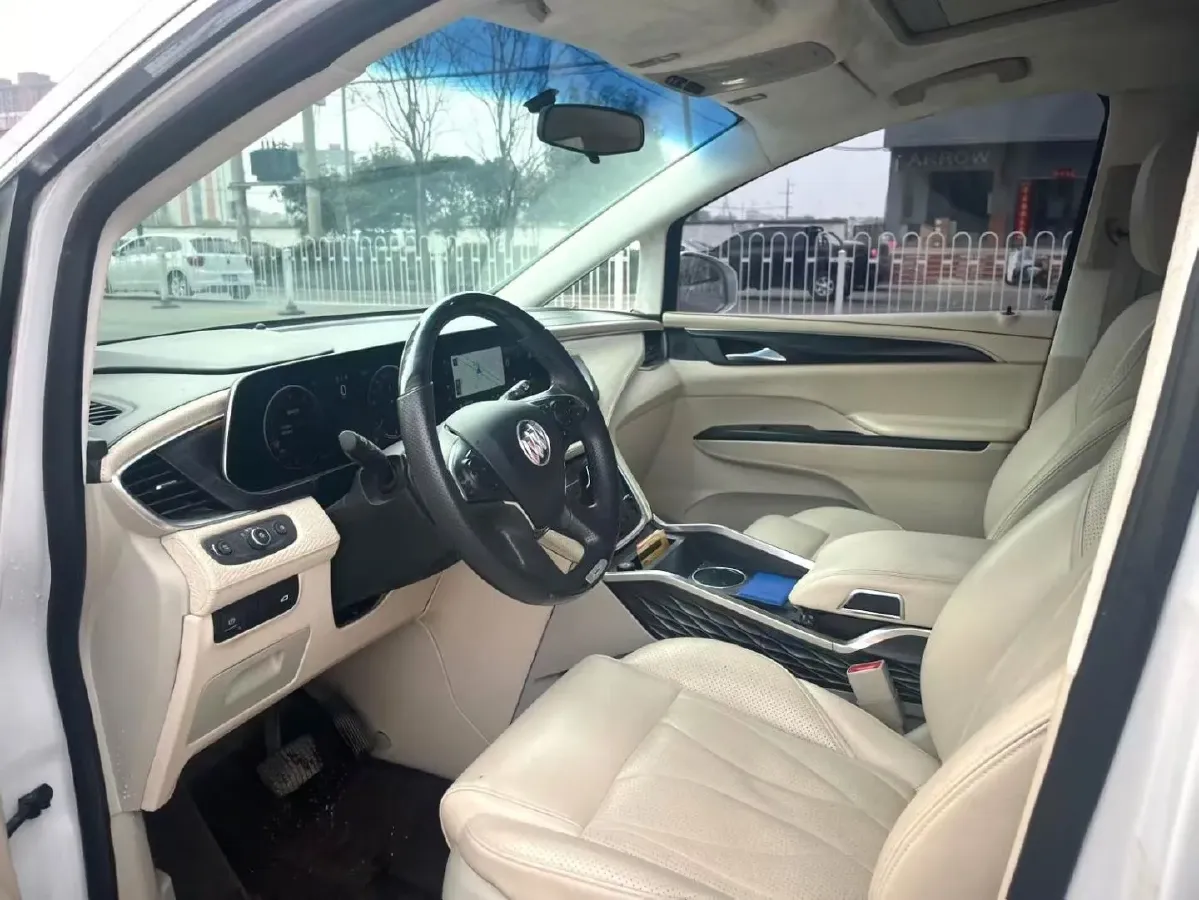 2022 Buick GL8 2.0T 237HP L4 9AT,autocango,china used car exporter,china ev exporter,chinese used car exporter,chinese used ev exporter