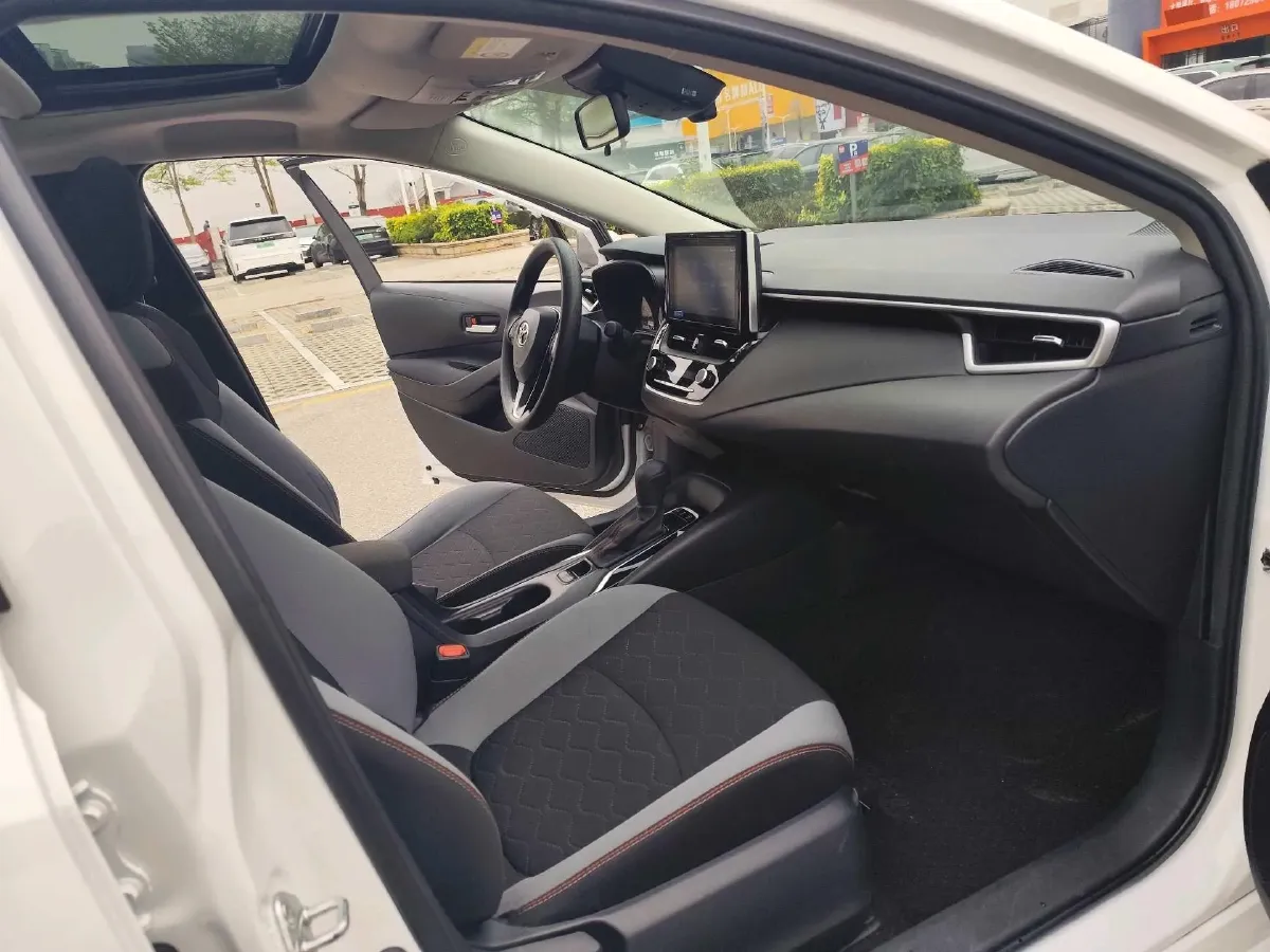 2022 Toyota Corolla 1.2T 116HP L4 CVT,autocango,china used car exporter,china ev exporter,chinese used car exporter,chinese used ev exporter