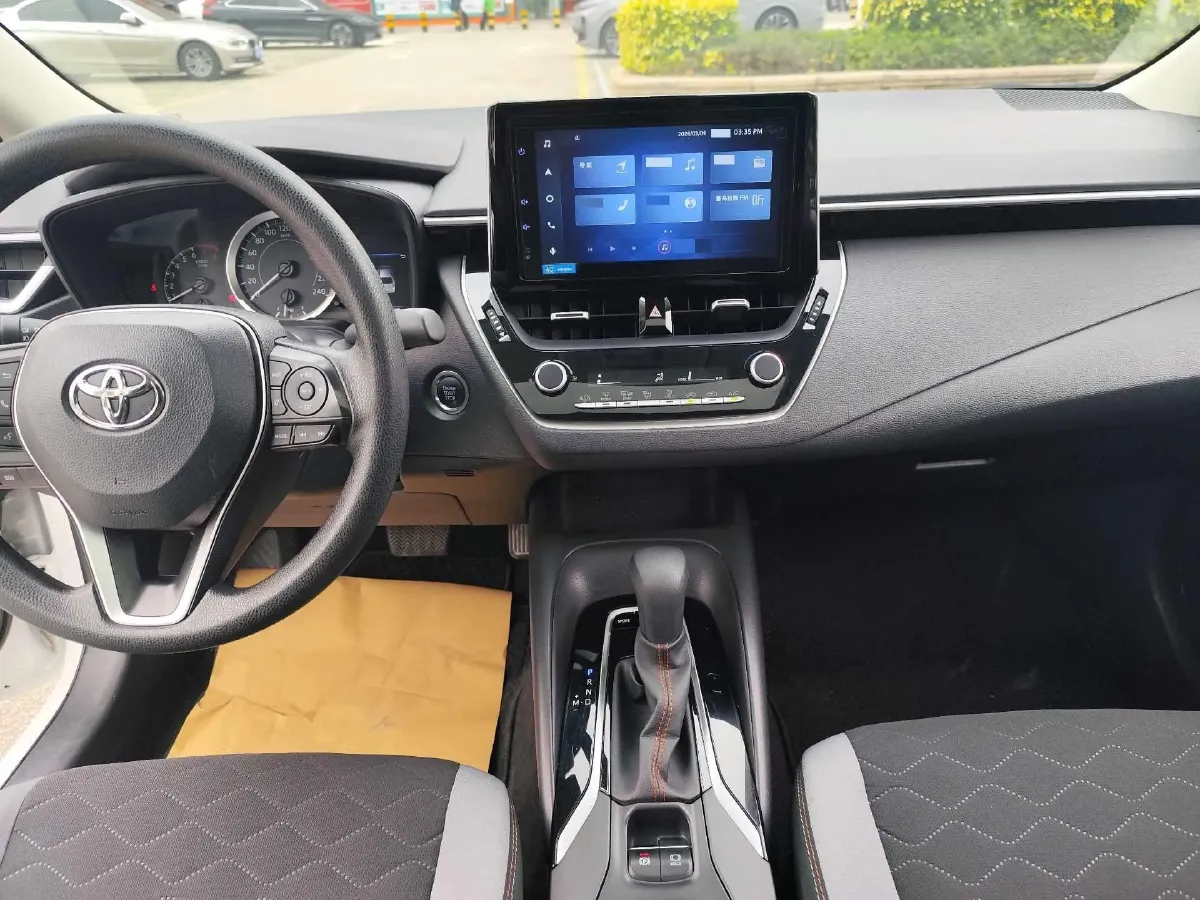 2022 Toyota Corolla 1.2T 116HP L4 CVT,autocango,china used car exporter,china ev exporter,chinese used car exporter,chinese used ev exporter