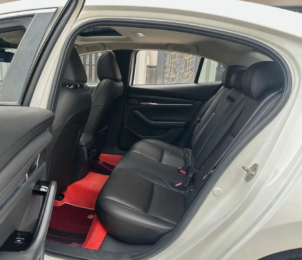 2020 Mazda 3 Axela 2.0L 158HP L4 6AT,autocango,china used car exporter,china ev exporter,chinese used car exporter,chinese used ev exporter