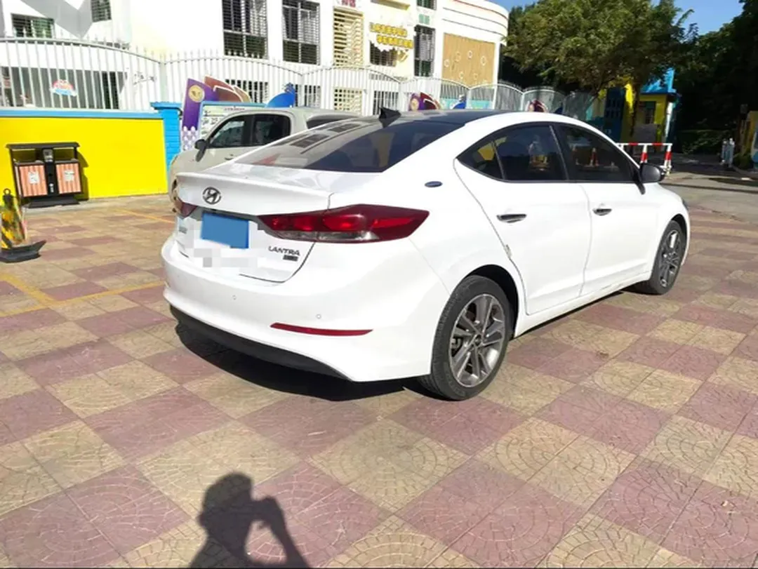2016 Hyundai Elantra 1.6L 130HP L4 6AT,autocango,china used car exporter,china ev exporter,chinese used car exporter,chinese used ev exporter