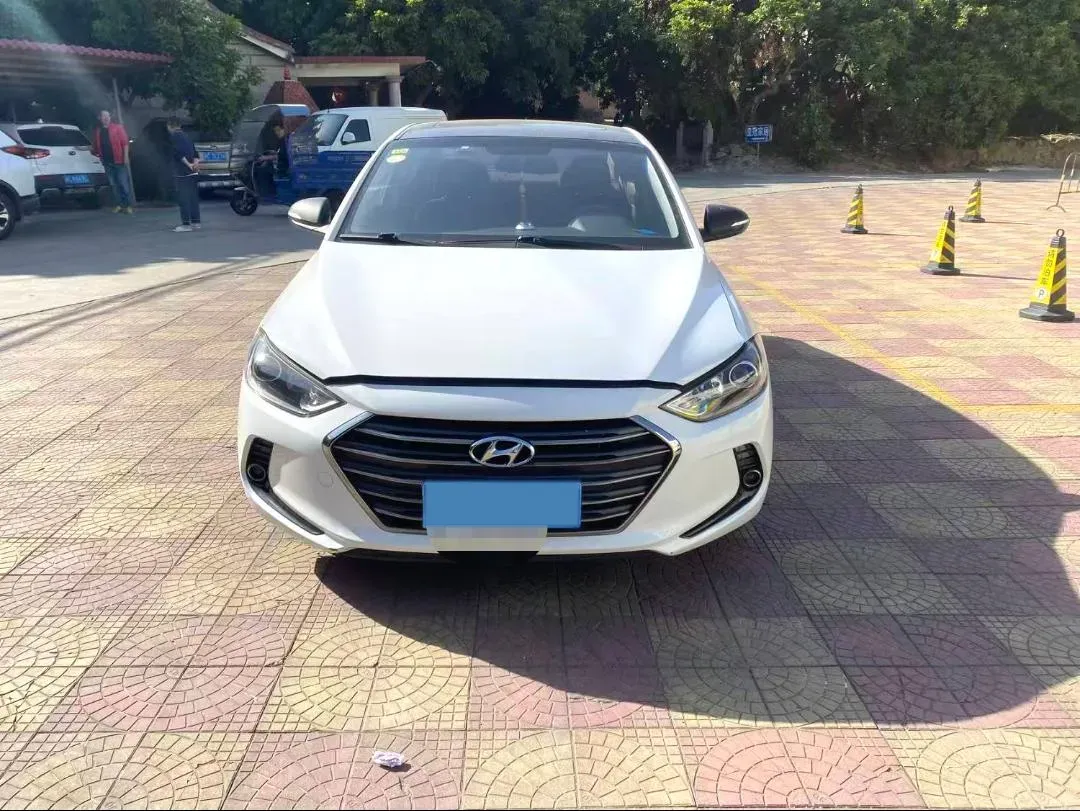 2016 Hyundai Elantra 1.6L 130HP L4 6AT,autocango,china used car exporter,china ev exporter,chinese used car exporter,chinese used ev exporter
