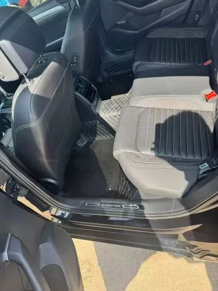 2020 Volkswagen Magotan 2.0T 186HP L4 7DCT,autocango,china used car exporter,china ev exporter,chinese used car exporter,chinese used ev exporter