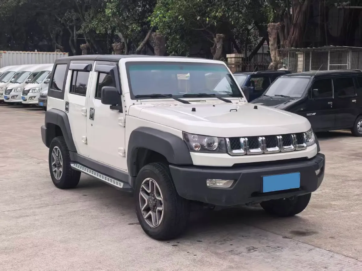 2017 Beijing BJ40 2.3T 250HP L4 6AT,autocango,china used car exporter,china ev exporter,chinese used car exporter,chinese used ev exporter