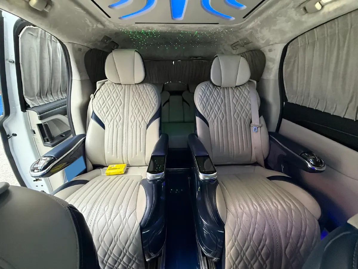 2020 Buick GL8 2.0T 237HP L4 9AT,autocango,china used car exporter,china ev exporter,chinese used car exporter,chinese used ev exporter