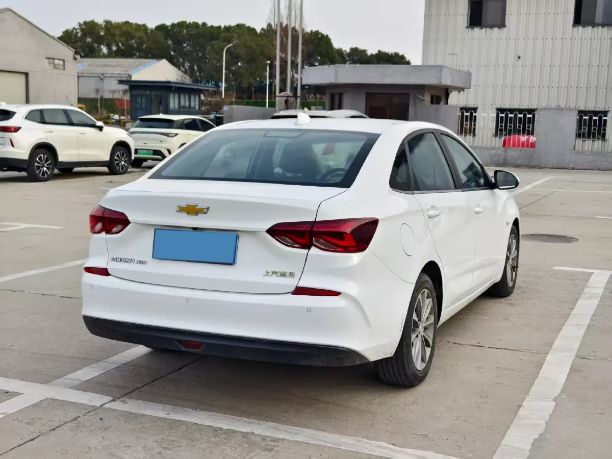 2020 Chevrolet Monza 1.5L 113HP L4 6AT,autocango,china used car exporter,china ev exporter,chinese used car exporter,chinese used ev exporter