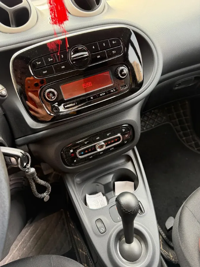 2015 Smart smart fortwo 1.0L 71HP L3 5AMT,autocango,china used car exporter,china ev exporter,chinese used car exporter,chinese used ev exporter