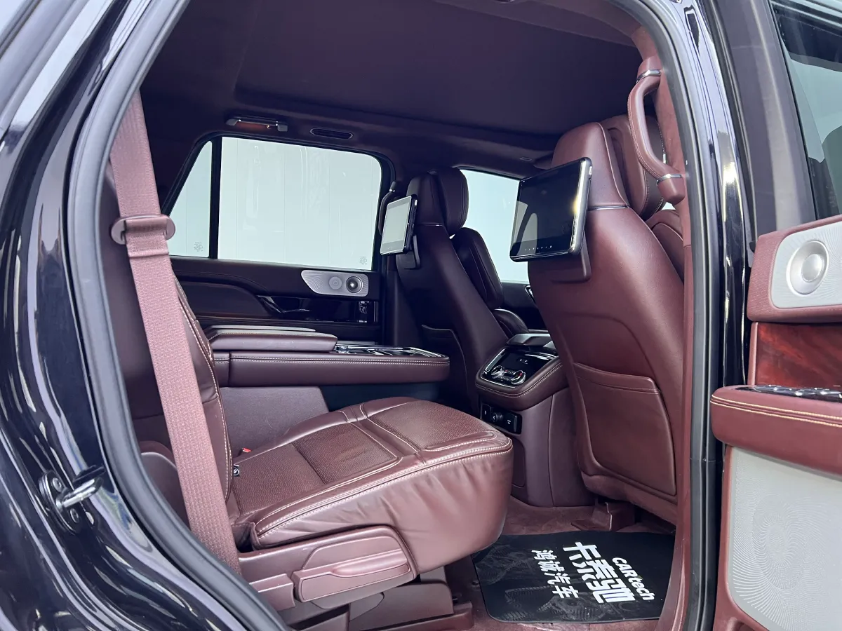 2020 Lincoln Navigator 3.5T 388HP V6 10AT,autocango,china used car exporter,china ev exporter,chinese used car exporter,chinese used ev exporter
