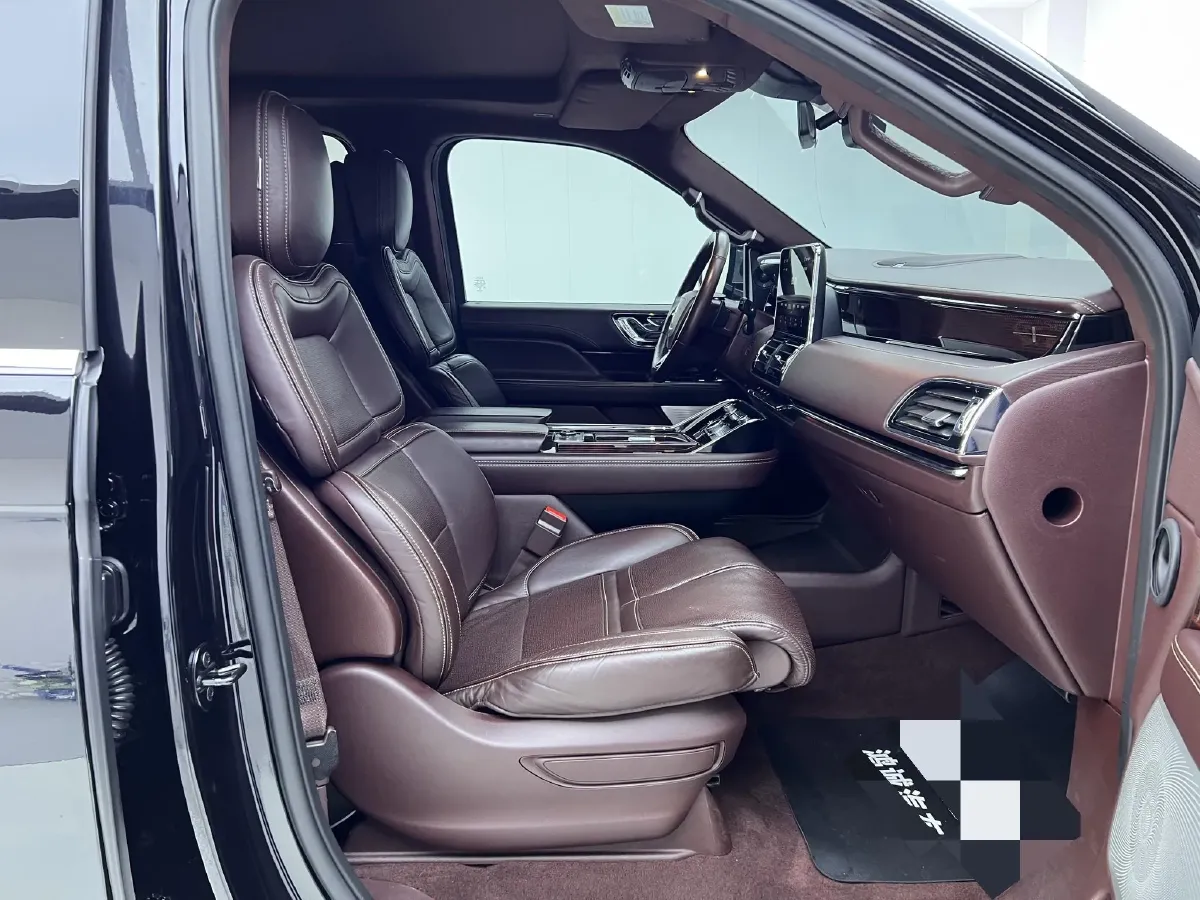 2020 Lincoln Navigator 3.5T 388HP V6 10AT,autocango,china used car exporter,china ev exporter,chinese used car exporter,chinese used ev exporter