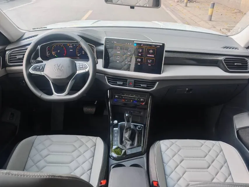 2025 Volkswagen Tayron 1.5T 160HP L4 7DCT,autocango,china used car exporter,china ev exporter,chinese used car exporter,chinese used ev exporter