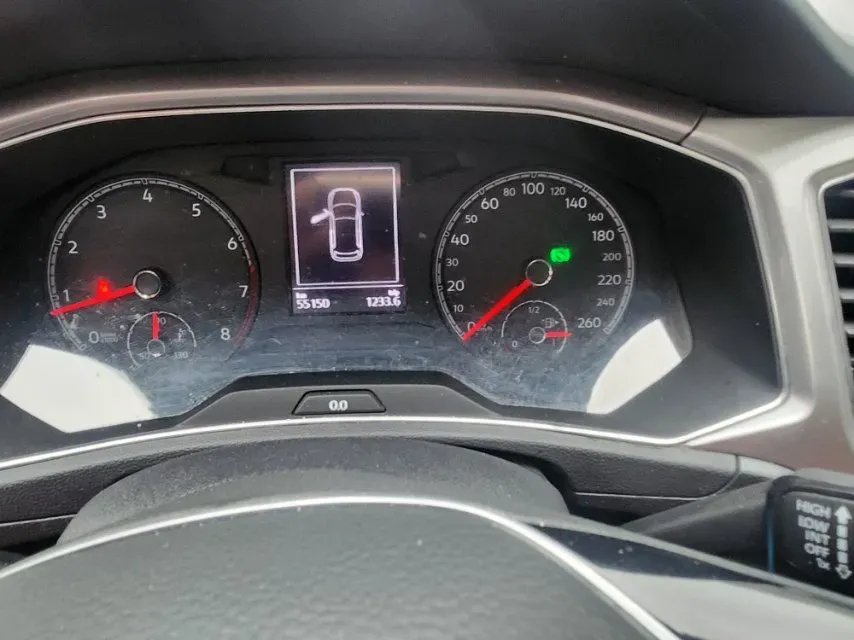 2022 Volkswagen T-Roc 1.4T 150HP L4 7DCT,autocango,china used car exporter,china ev exporter,chinese used car exporter,chinese used ev exporter