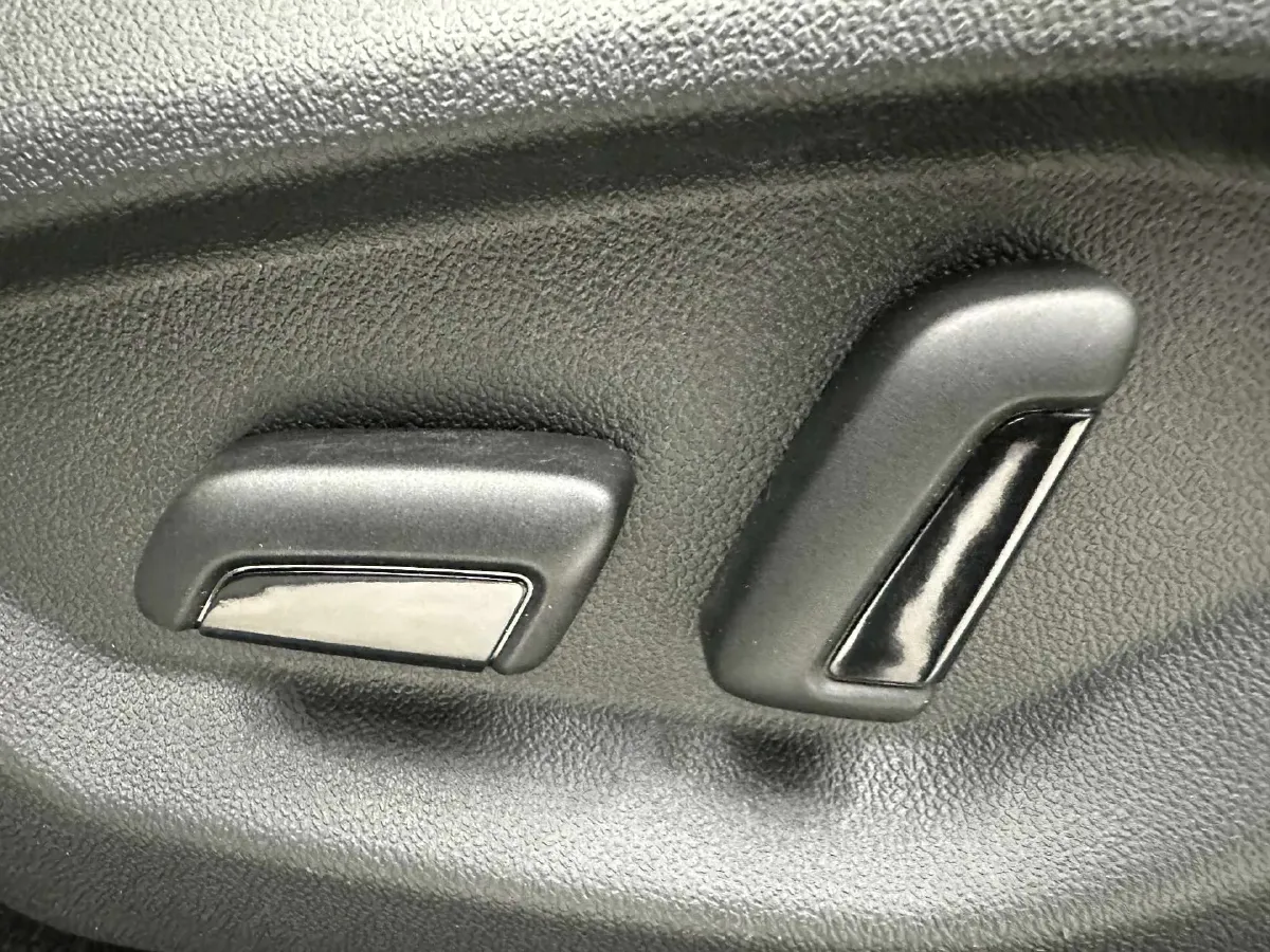 2023 Jetta VS7 1.4T 150HP L4 6AT,autocango,china used car exporter,china ev exporter,chinese used car exporter,chinese used ev exporter