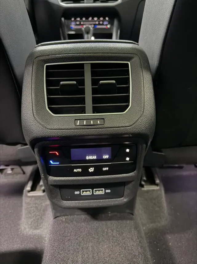 2023 Volkswagen Tayron 1.4T 150HP L4 7DCT,autocango,china used car exporter,china ev exporter,chinese used car exporter,chinese used ev exporter