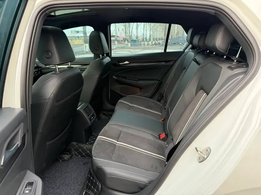 2021 Volkswagen Golf 1.4T 150HP L4 7DCT,autocango,china used car exporter,china ev exporter,chinese used car exporter,chinese used ev exporter