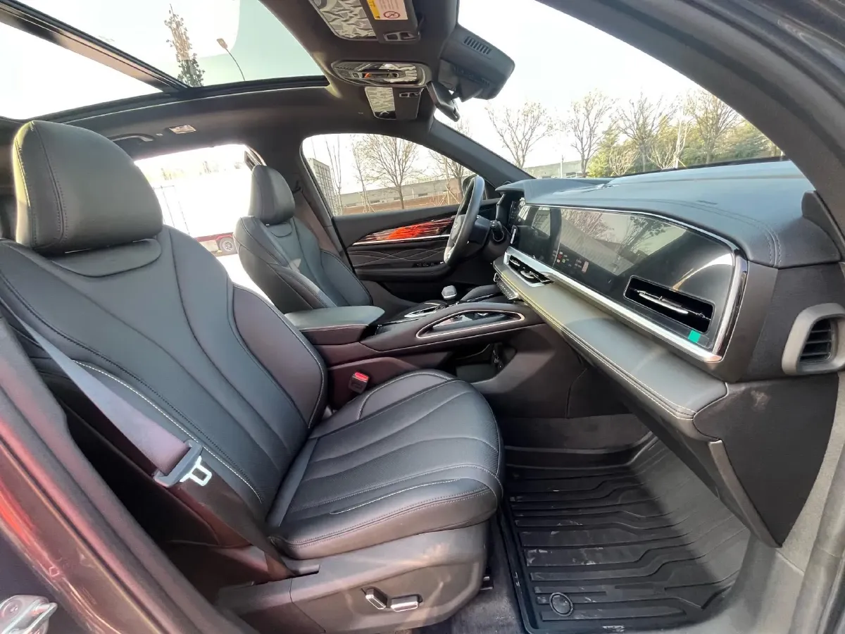 2024 Geely Monjaro 2.0T 218HP L4 7DCT,autocango,china used car exporter,china ev exporter,chinese used car exporter,chinese used ev exporter