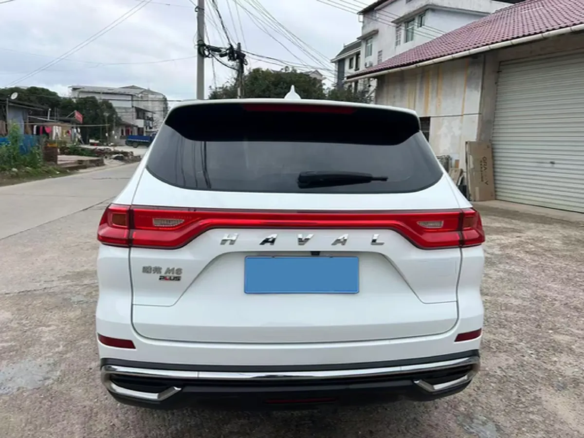 2021 Haval M6 1.5T 150HP L4 7DCT,autocango,china used car exporter,china ev exporter,chinese used car exporter,chinese used ev exporter