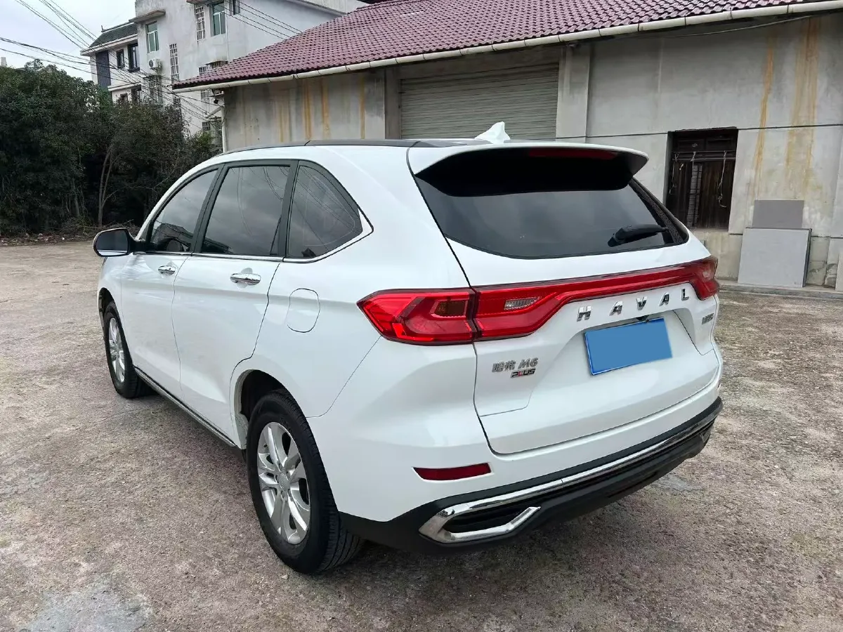 2021 Haval M6 1.5T 150HP L4 7DCT,autocango,china used car exporter,china ev exporter,chinese used car exporter,chinese used ev exporter