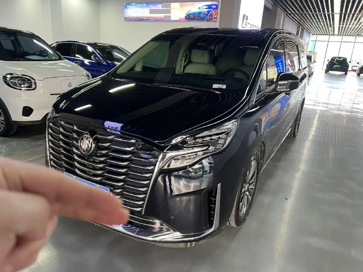 2023 Buick GL8 2.0T 237HP L4 9AT,autocango,china used car exporter,china ev exporter,chinese used car exporter,chinese used ev exporter