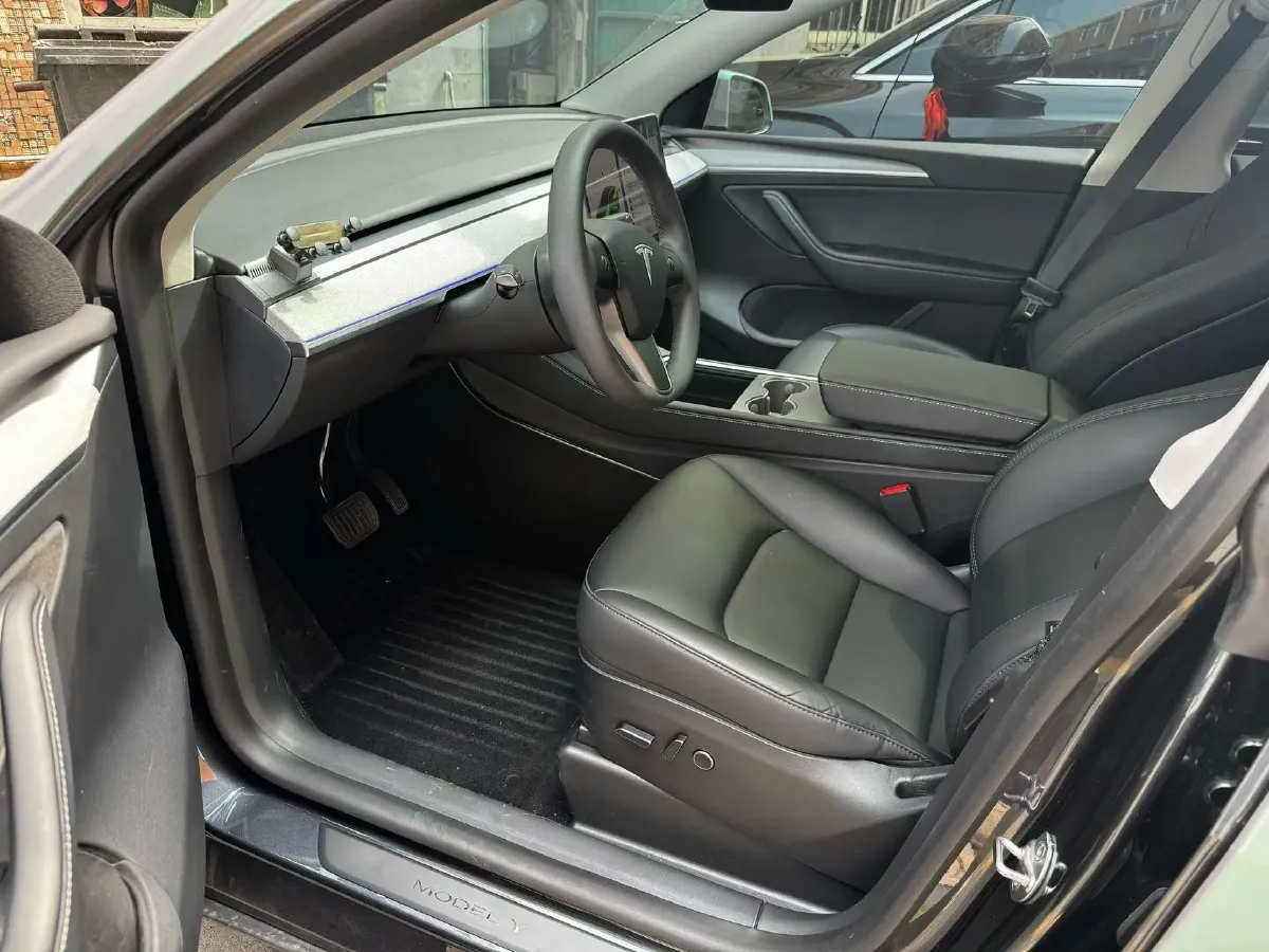 2024 Iveco OuSheng BEV 77.28KWH,autocango,china used car exporter,china ev exporter,chinese used car exporter,chinese used ev exporter