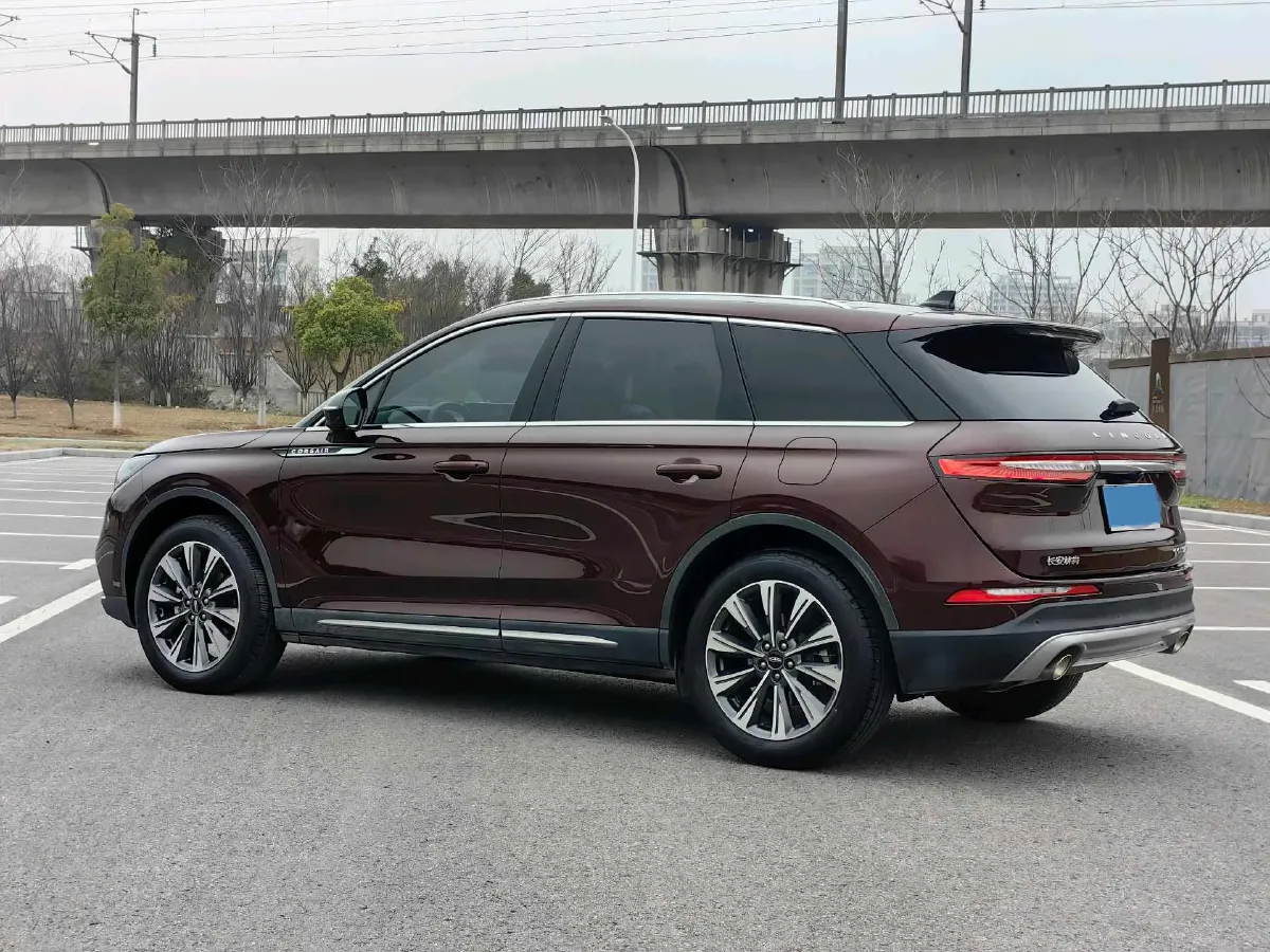 2022 Lincoln Corsair 2.0T 245HP L4 8AT,autocango,china used car exporter,china ev exporter,chinese used car exporter,chinese used ev exporter