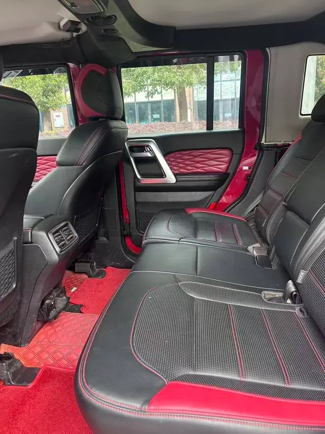 2018 Beijing BJ40 2.3T 250HP L4 6AT,autocango,china used car exporter,china ev exporter,chinese used car exporter,chinese used ev exporter