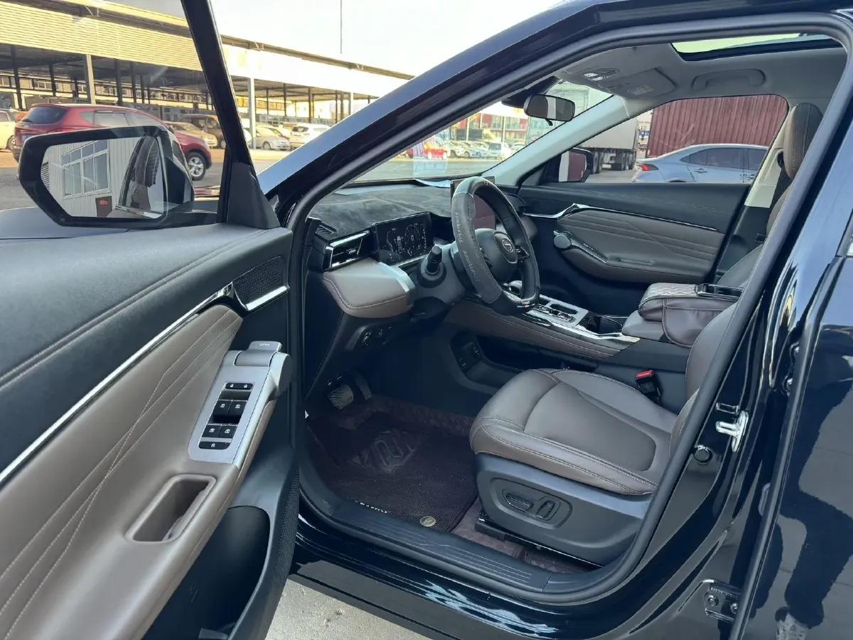 2024 GAC Trumpchi GS4 1.5T 177HP L4 7DCT,autocango,china used car exporter,china ev exporter,chinese used car exporter,chinese used ev exporter