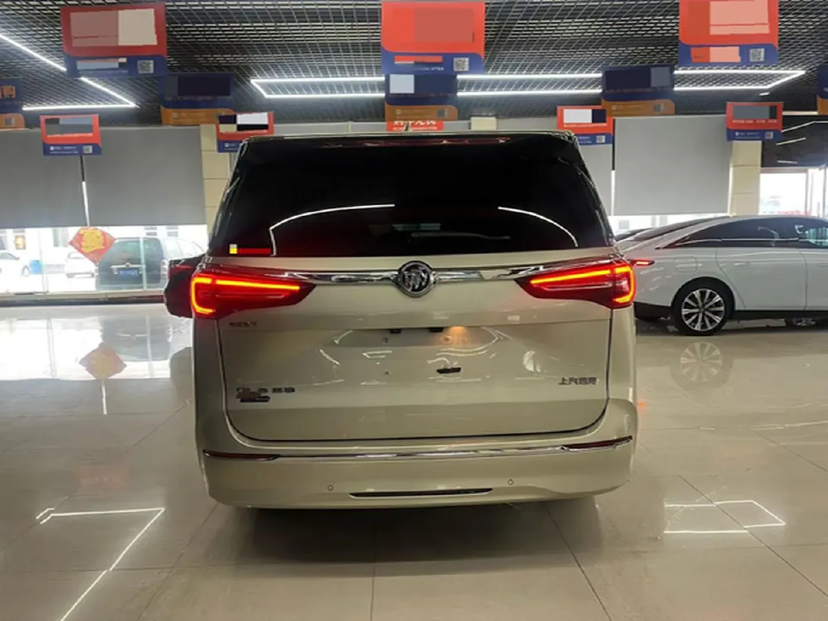 2021 Buick GL8 2.0T 237HP L4 9AT,autocango,china used car exporter,china ev exporter,chinese used car exporter,chinese used ev exporter