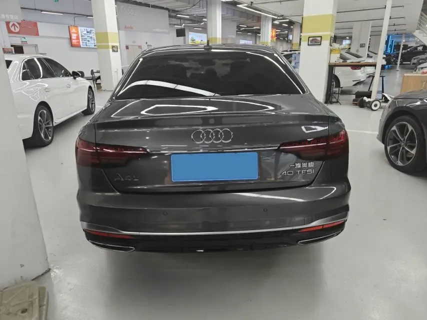 2020 Audi A4L 2.0T 190HP L4 7DCT,autocango,china used car exporter,china ev exporter,chinese used car exporter,chinese used ev exporter