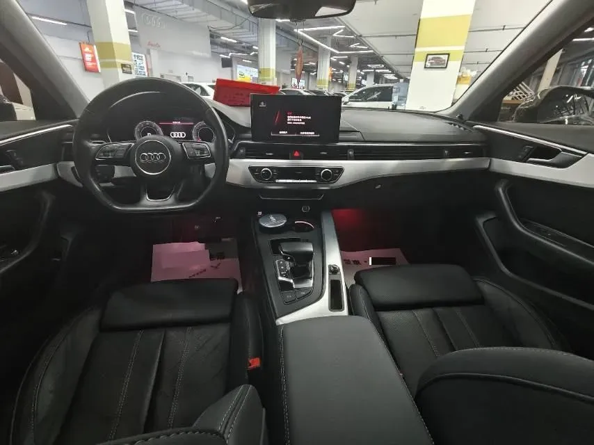 2020 Audi A4L 2.0T 190HP L4 7DCT,autocango,china used car exporter,china ev exporter,chinese used car exporter,chinese used ev exporter