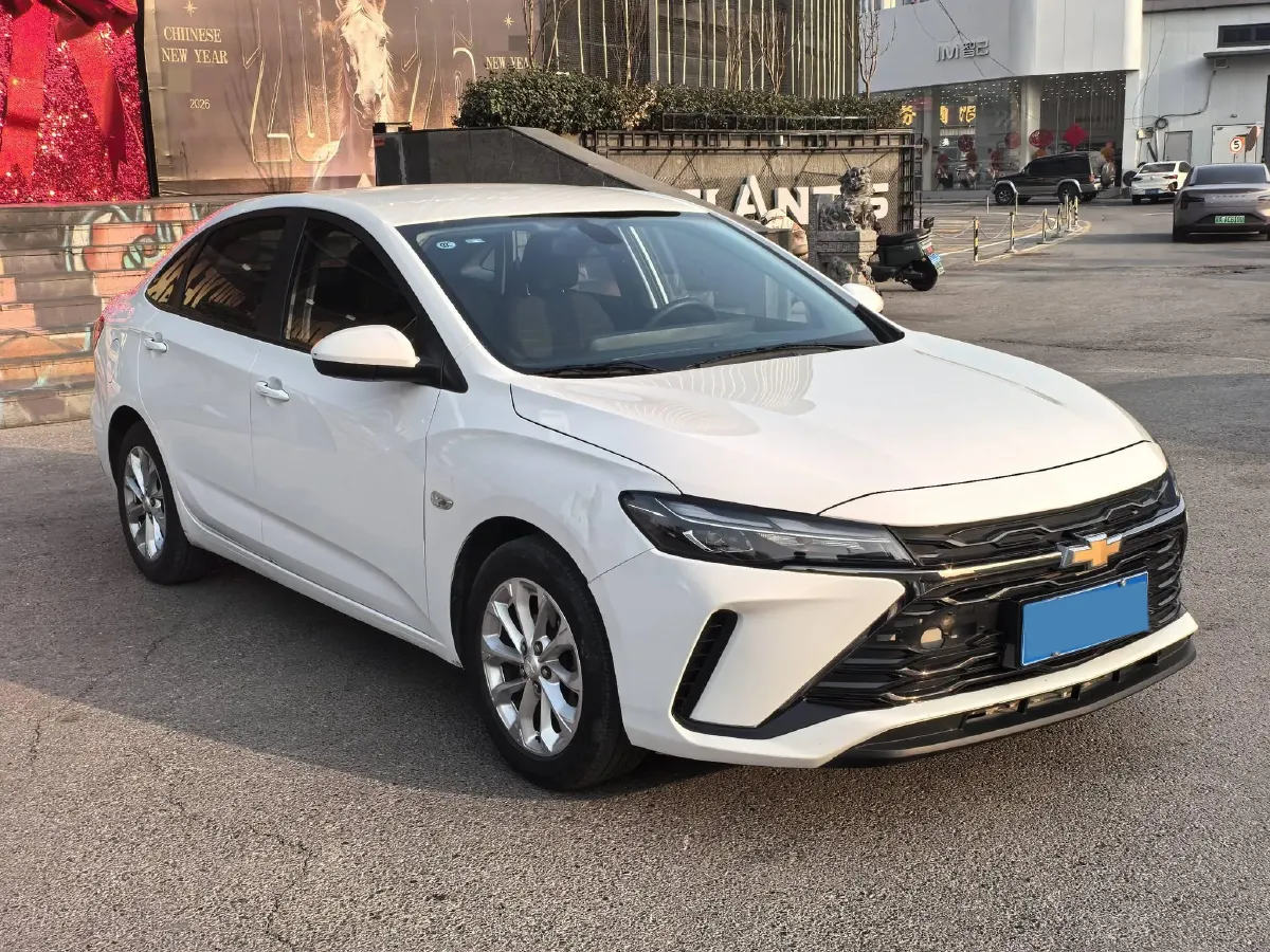 2023 Chevrolet Monza 1.5L 113HP L4 6DCT,autocango,china used car exporter,china ev exporter,chinese used car exporter,chinese used ev exporter