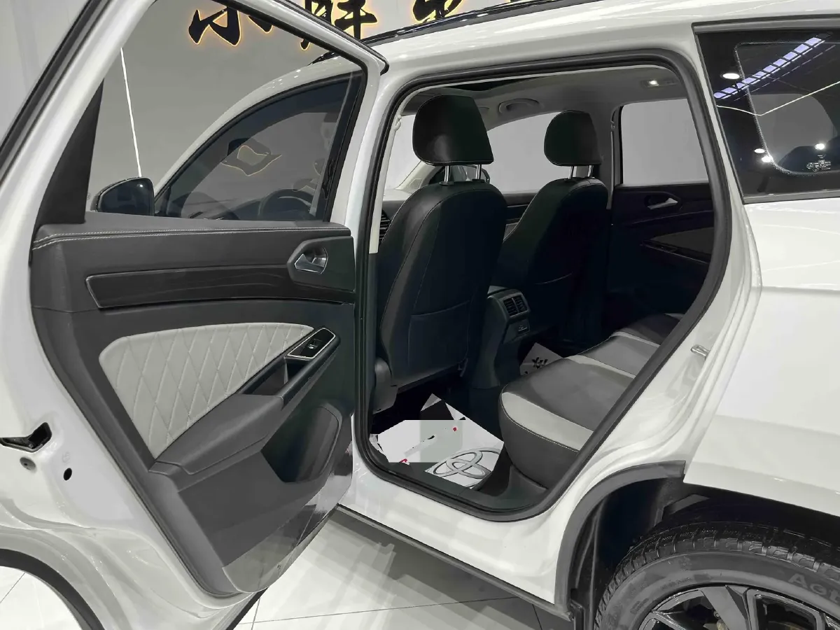 2022 Jetta VS7 1.4T 150HP L4 6AT,autocango,china used car exporter,china ev exporter,chinese used car exporter,chinese used ev exporter