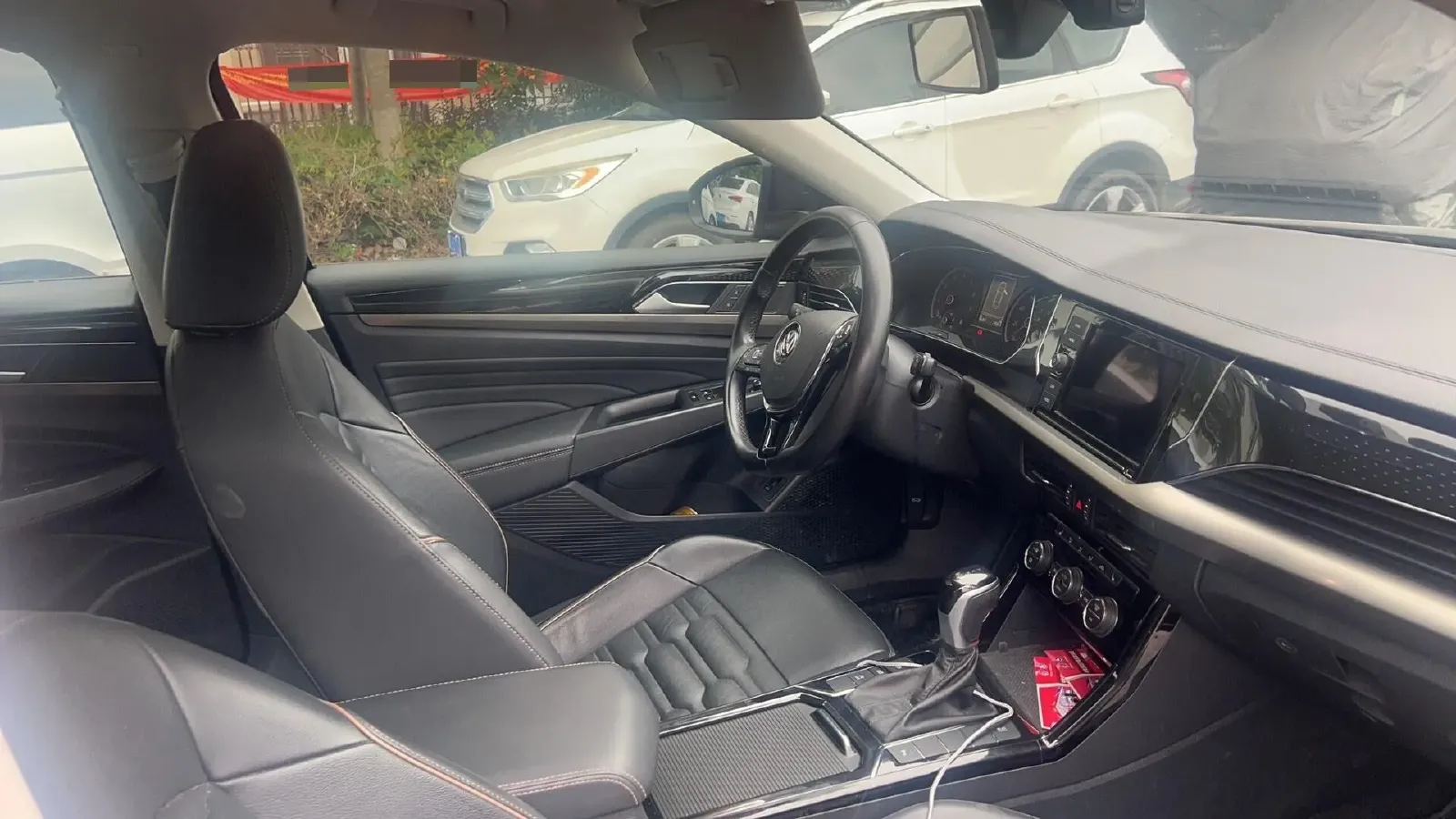 2019 Skoda Kodiak 2.0T 186HP L4 7DCT,autocango,china used car exporter,china ev exporter,chinese used car exporter,chinese used ev exporter