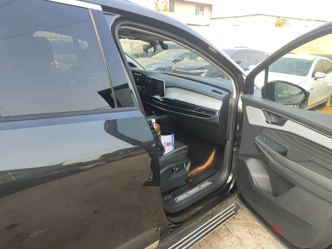 2023 Volkswagen Talagon 2.0T 220HP L4 7DCT,autocango,china used car exporter,china ev exporter,chinese used car exporter,chinese used ev exporter