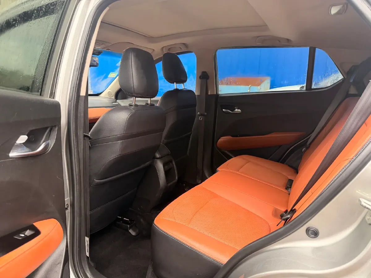 2017 BaoJun 510 1.5L 112HP L4 6MT,autocango,china used car exporter,china ev exporter,chinese used car exporter,chinese used ev exporter