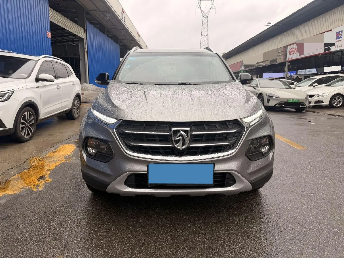2017 BaoJun 510 1.5L 112HP L4 6MT,autocango,china used car exporter,china ev exporter,chinese used car exporter,chinese used ev exporter