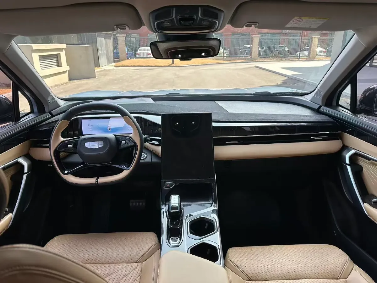 2023 Geely StarRay 1.5T 181HP L4 7DCT,autocango,china used car exporter,china ev exporter,chinese used car exporter,chinese used ev exporter