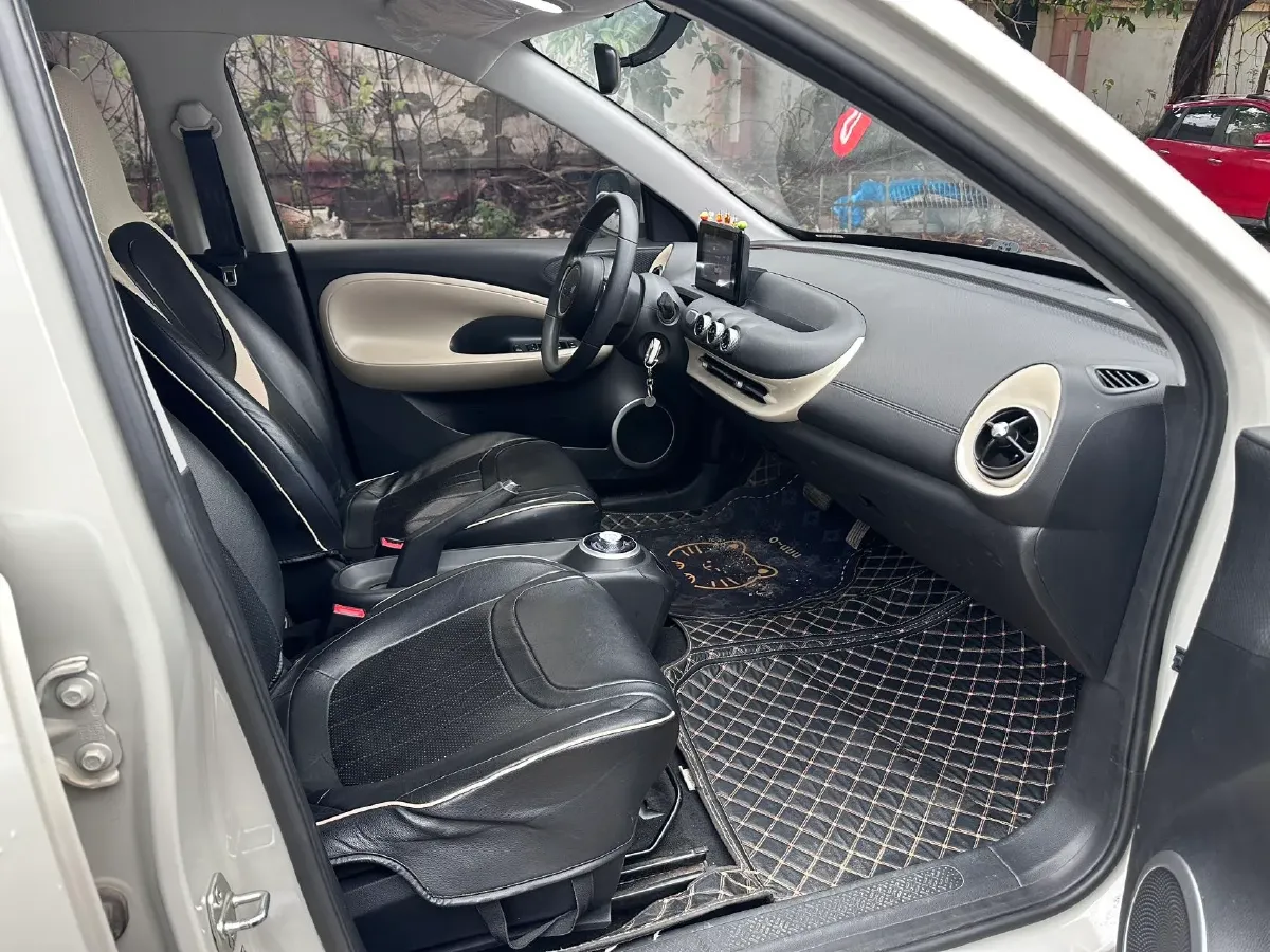 2023 WuLing BinGuo BEV 17.3KWH,autocango,china used car exporter,china ev exporter,chinese used car exporter,chinese used ev exporter