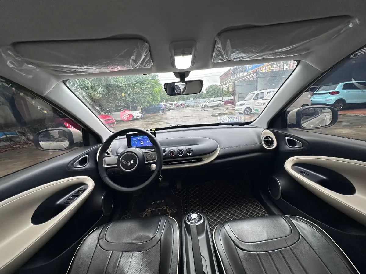 2023 WuLing BinGuo BEV 17.3KWH,autocango,china used car exporter,china ev exporter,chinese used car exporter,chinese used ev exporter