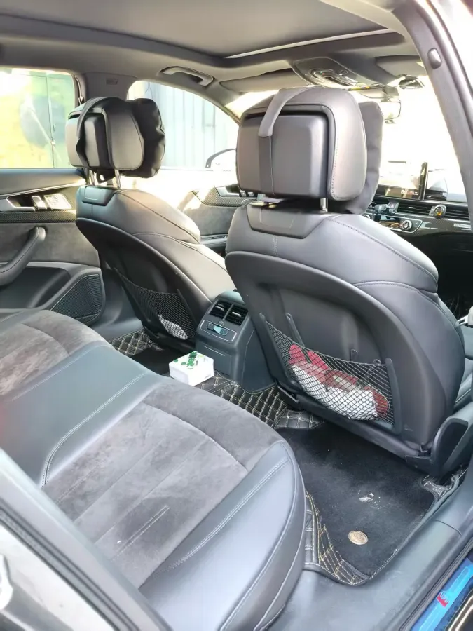 2024 Audi A4L 2.0T 245HP L4 7DCT,autocango,china used car exporter,china ev exporter,chinese used car exporter,chinese used ev exporter