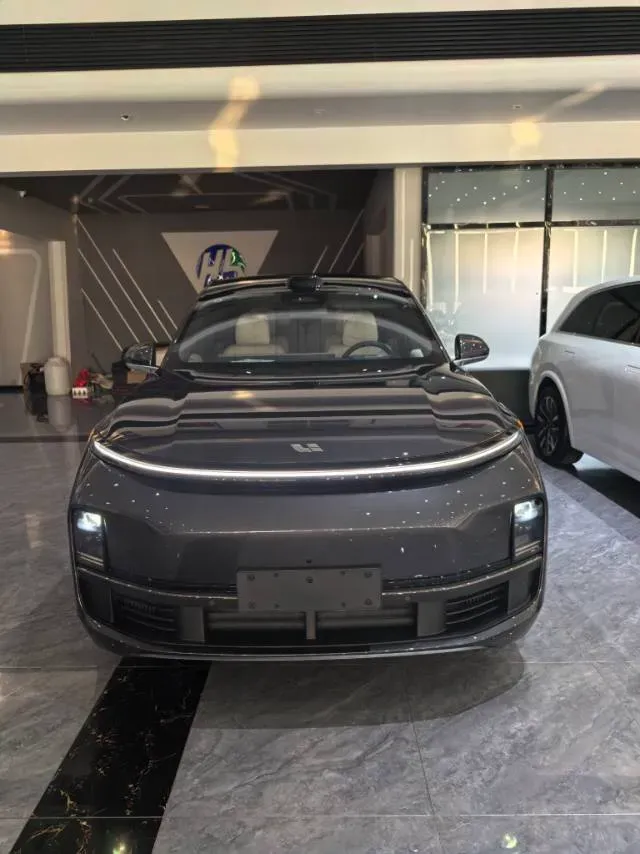 2024 Li L9 Range Extended 154HP REEV 52.3KWH,autocango,china used car exporter,china ev exporter,chinese used car exporter,chinese used ev exporter