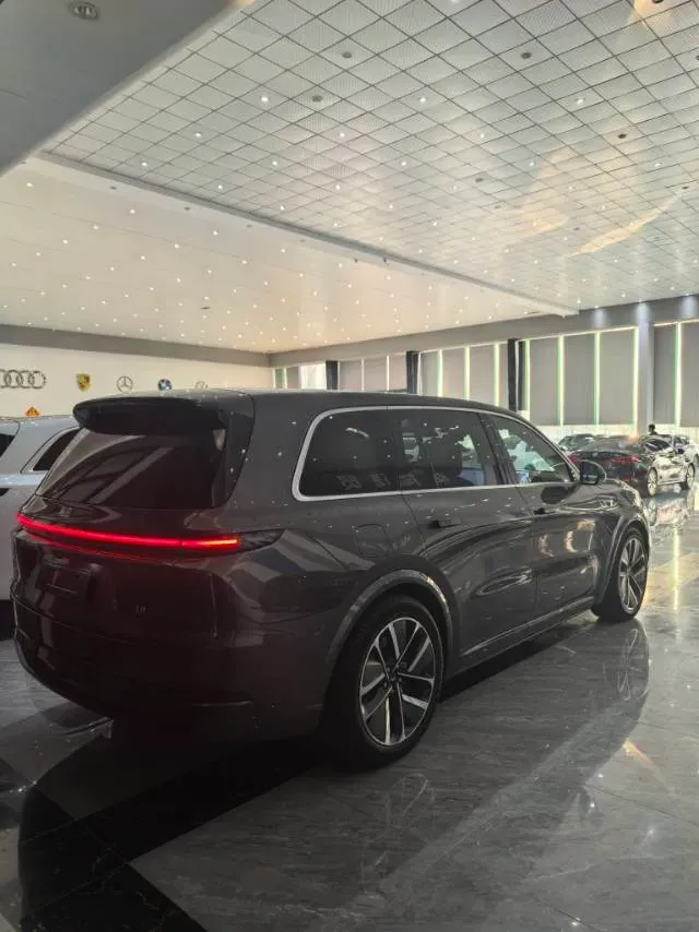 2024 Li L9 Range Extended 154HP REEV 52.3KWH,autocango,china used car exporter,china ev exporter,chinese used car exporter,chinese used ev exporter